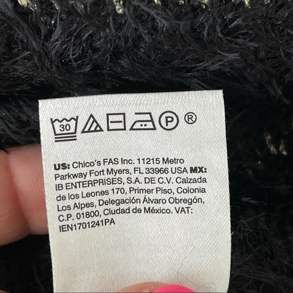 Chicos Black gold Metallic zig zag fuzzy sweater 0 - Picture 13 of 15